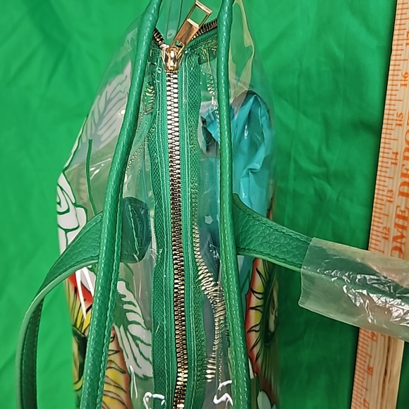 Ed Hardy PVC zippered Beach Bag - Picture 11 of 11